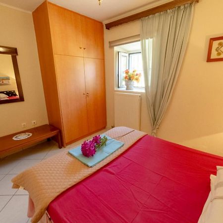 Krasa 2Bedroom Apartment Ágios Matthaíos Eksteriør bilde