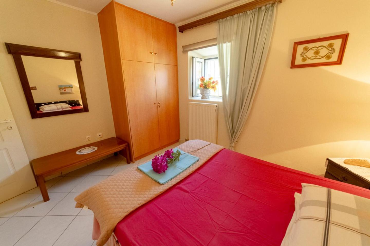 Krasa 2Bedroom Apartment Ágios Matthaíos Eksteriør bilde