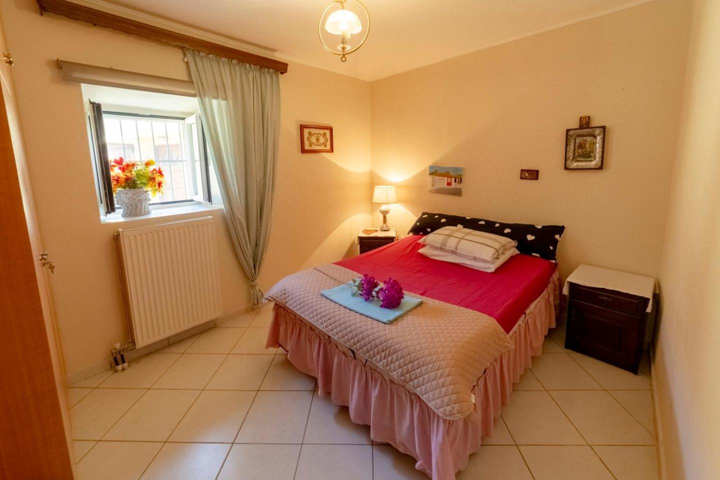 Krasa 2Bedroom Apartment Ágios Matthaíos Eksteriør bilde